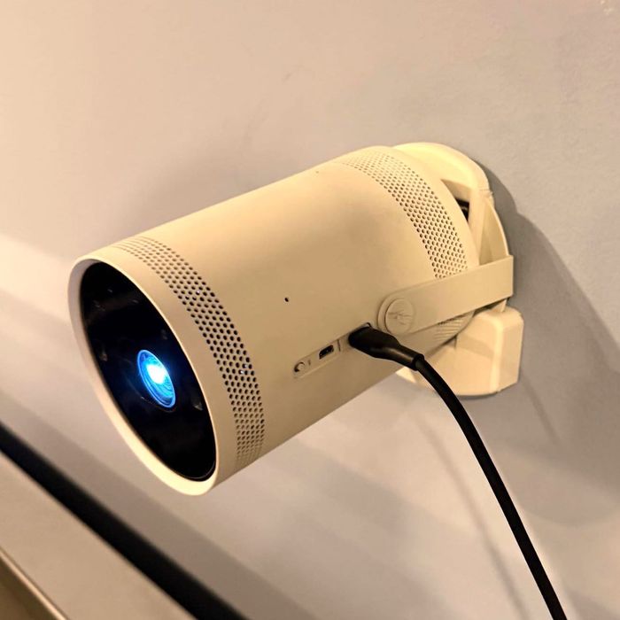 Кронштейн для крепления проектора Samsung Freestyle на стену/потолок