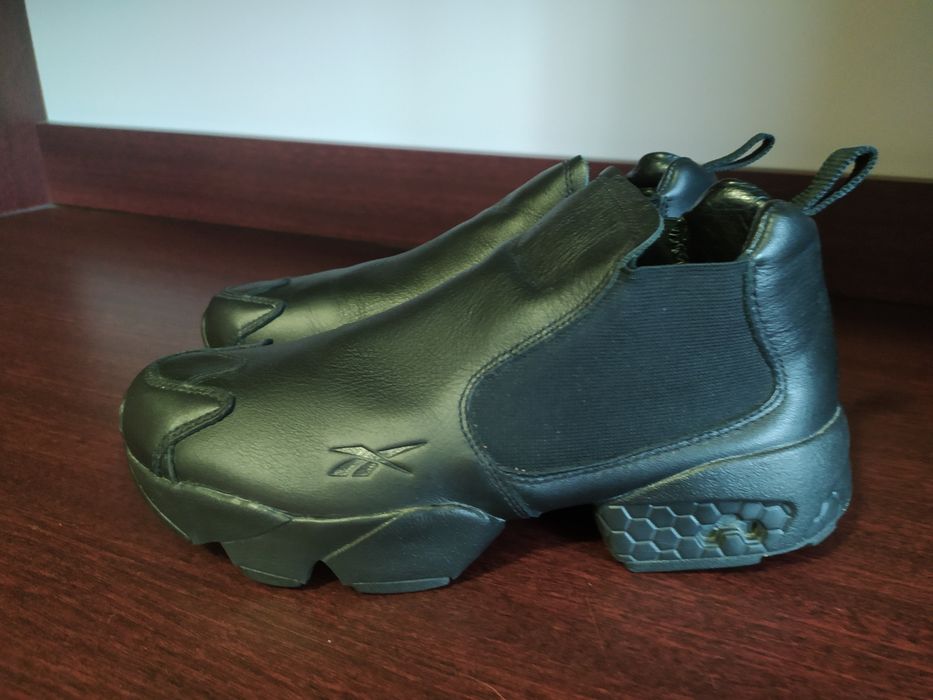 Кросівки черевики reebok кожані 37