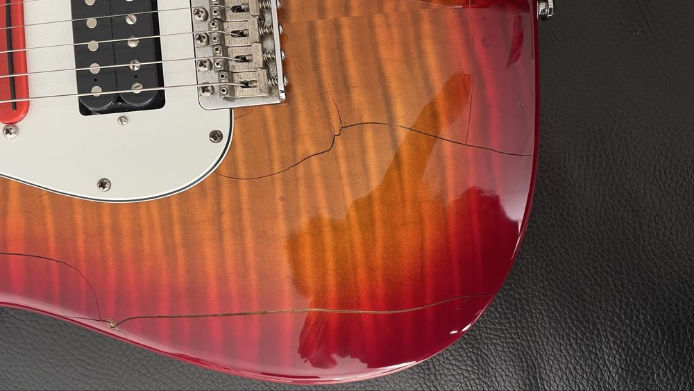 Fender strat MIJ fotoflame de 94