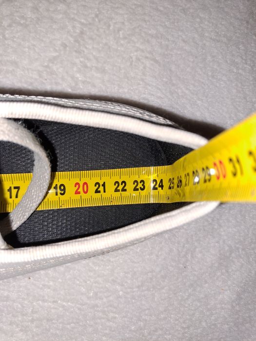 Продам кеди Adidas 38.5 розмір