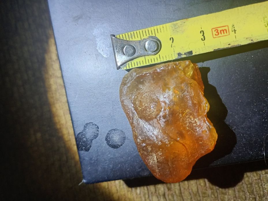 Bursztyn bałtycki surowy