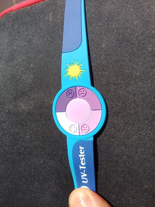 УФ-детектор /UV-tester браслет индикатор ультрафиолета для защиты кожи