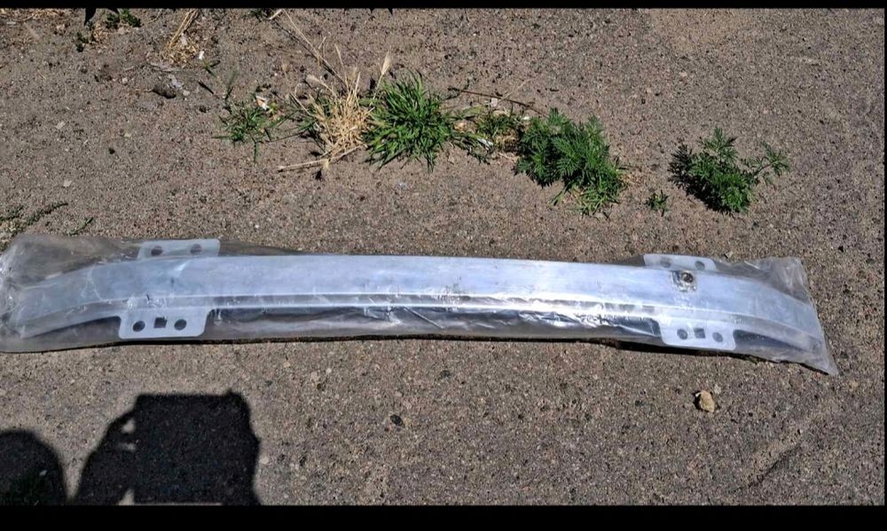 Усилитель бампера Линкольн Авиатор  Lincoln  Aviator