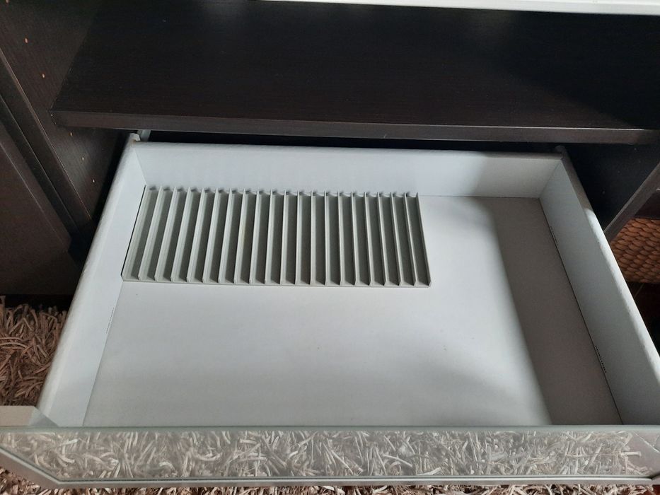 Movel tv ikea Bestå