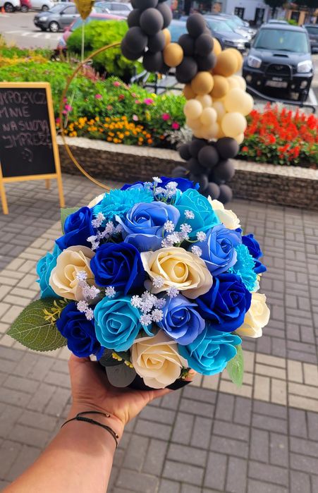 Kwiaty z mydła prezent flowerbox