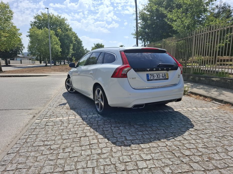 Volvo V60 plug-in