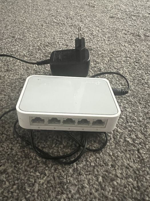 Przełącznik sieciowy (switch) TP-Link TL-SF1005D