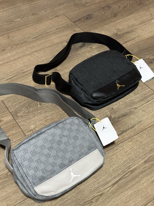 Сумка Air Jordan Monogram Crossbody | Nike, найк, джордан месенджер