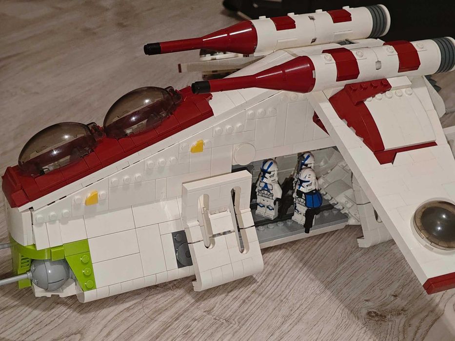 LEGO Star Wars – LAAT Republic Gunship – Kanonierka (MOC)