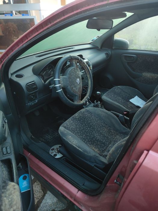 Opel corsa b 1.2 gasolina
