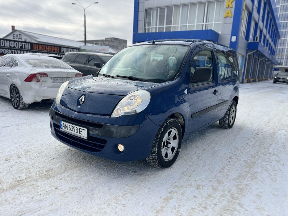 Продам Рено Кенго