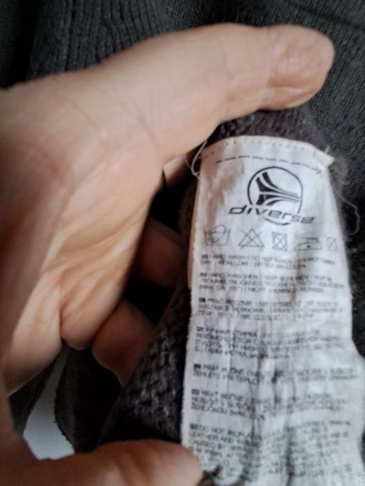 Sweter męski w warkocze z szalowym kołnierzem rozm.S
