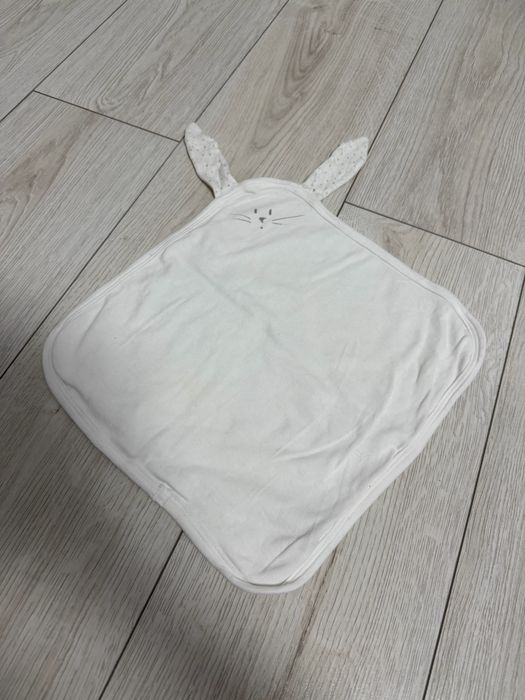 Kocyk /maskotka przytulanka Petit Bateau