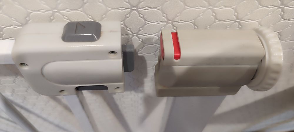 Bramka rozporowa na schody