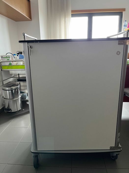 Carrinho de Medicação Para Lar - Com gavetas individuais e rodas