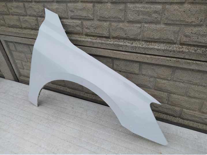 Audi A3 8Y крило праве ліве