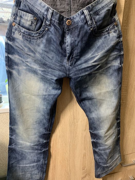 Мужские джинсы