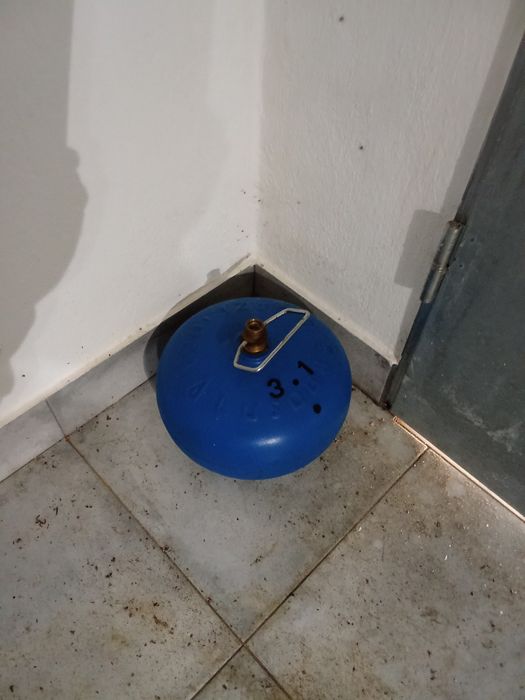 BOTIJA FOGADEIRO CAMPISMO

Para despachar rápido,motivo desocupação de