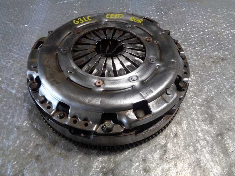 Koło zamachoe sprzęgło Kia Ceed 1.0 GDI 1.0 Turbo G3LC 2020r 23211-04810