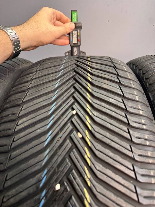 Шины БУ 275 45 R 20 Michelin CROSSCLIMATE suv Всесезон Комплект резина