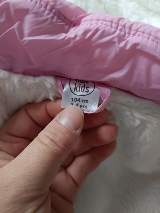 Kurteczka zimowa 104