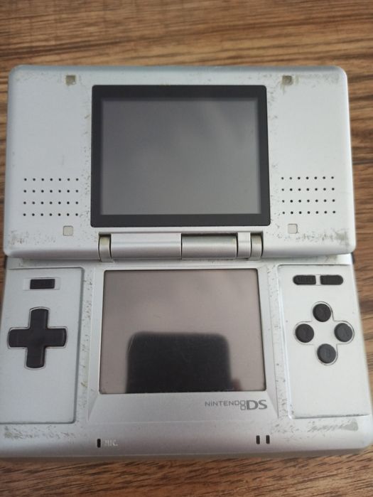 Nintendo DS 2004r