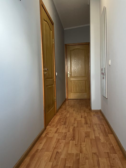 Гараж + офіс можливо під ваш бізнесь ..