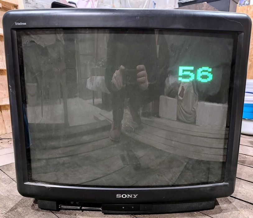Телевизор Sony Trinitron kv-x2901d в отличном состояние, диагон