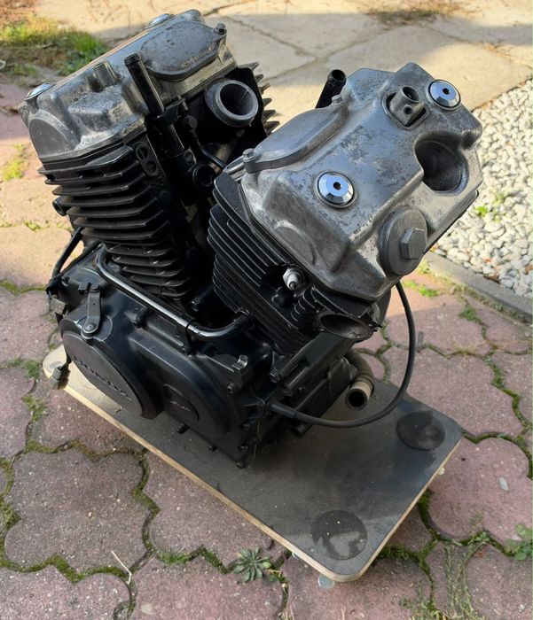 Silnik Honda VT500