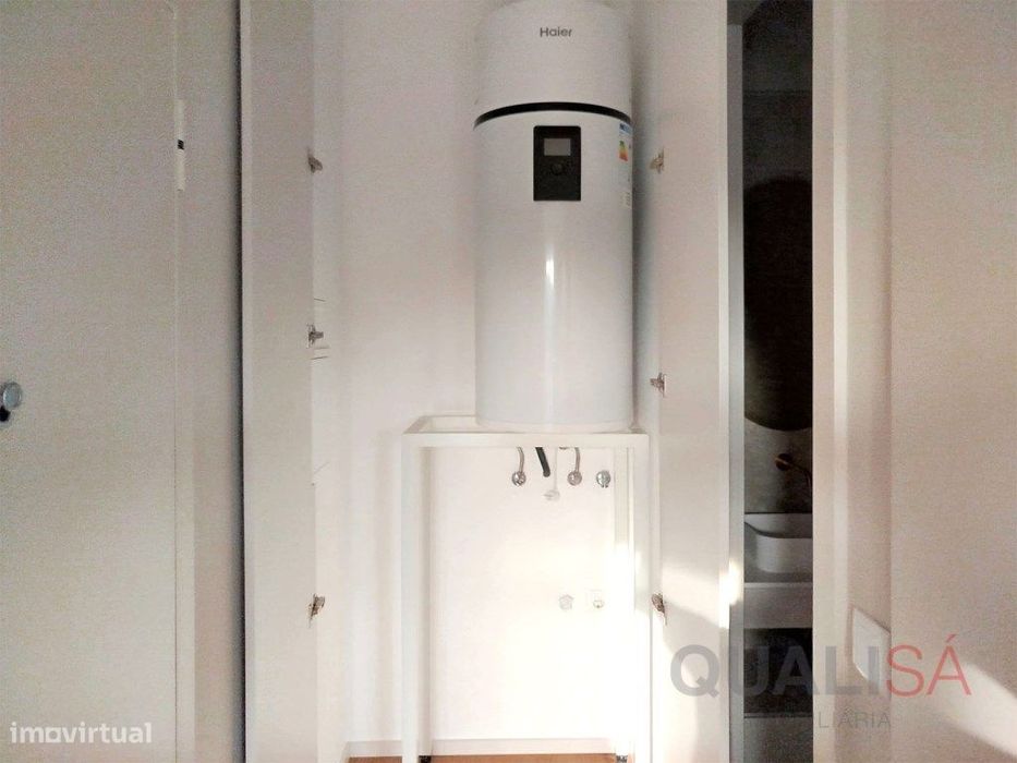 Apartamento T1 novo, com varanda e lugar de garagem em S. Vítor em ...