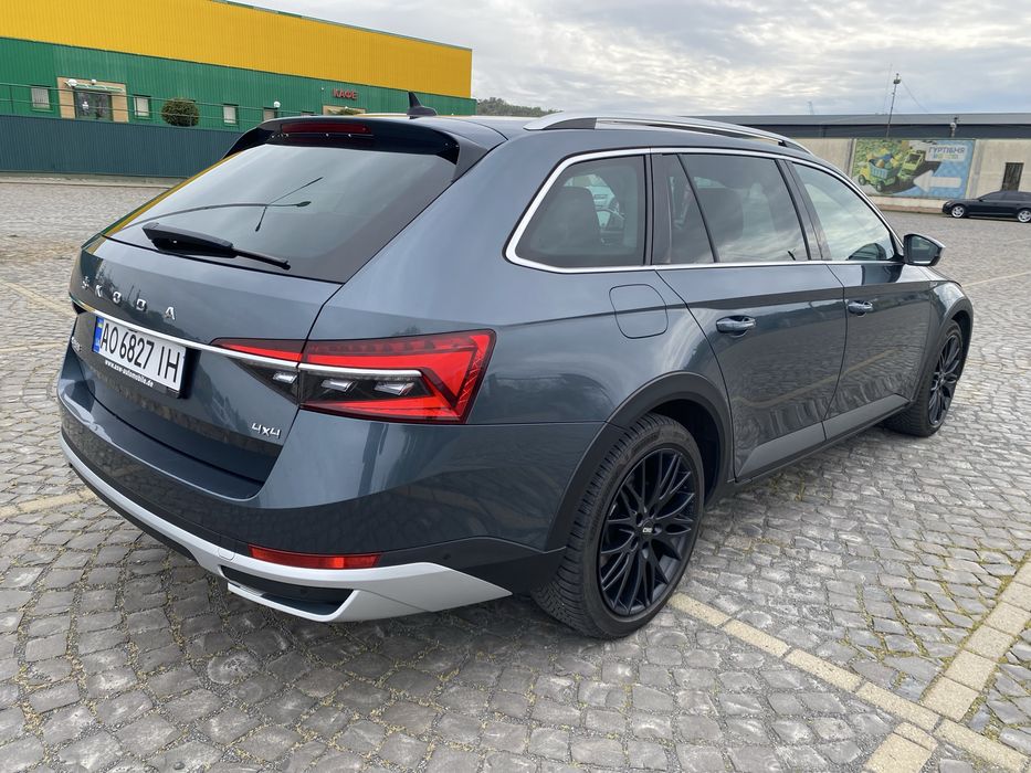 Skoda  Superb  Scout