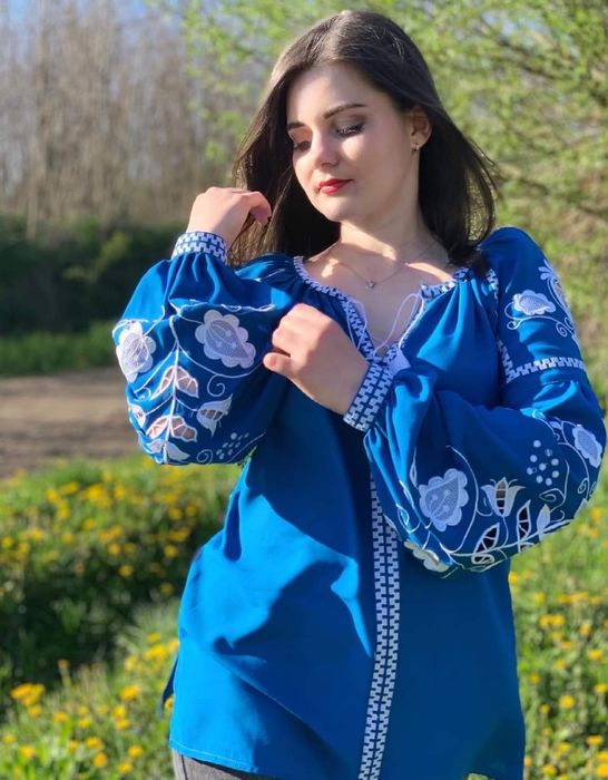 Вишиванка жіноча