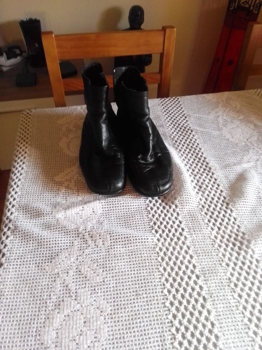 Botas muito boas e com pouco uso