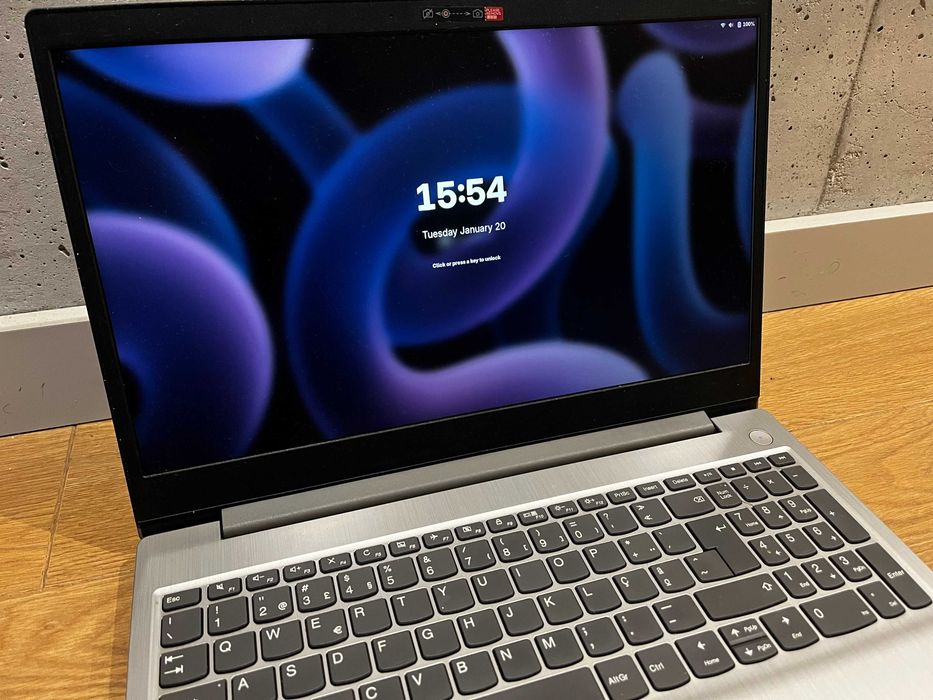 Portátil LENOVO IdeaPad 15 pol, Ryzen 7, 8GB, Disco 256GB Samsung EVO