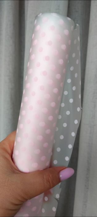 Плівка для квітів матова "Горох"