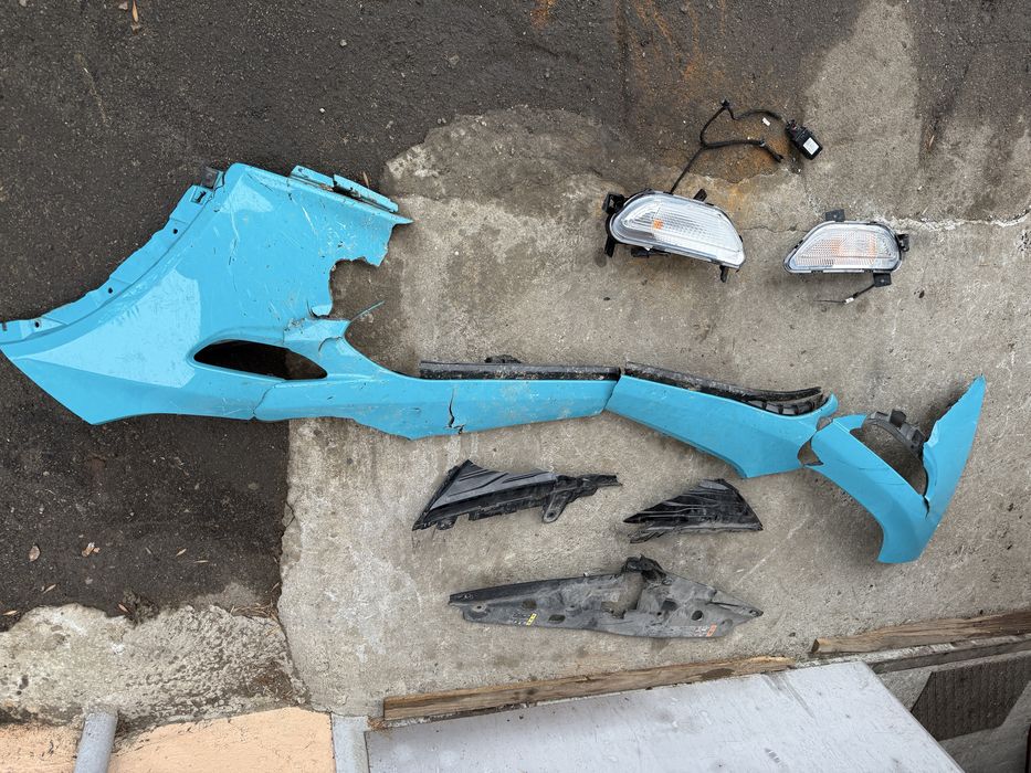 Бампер передний Chevrolet Bolt EV 2020