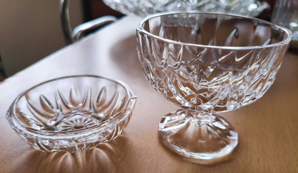 2 bomboneiras antigas