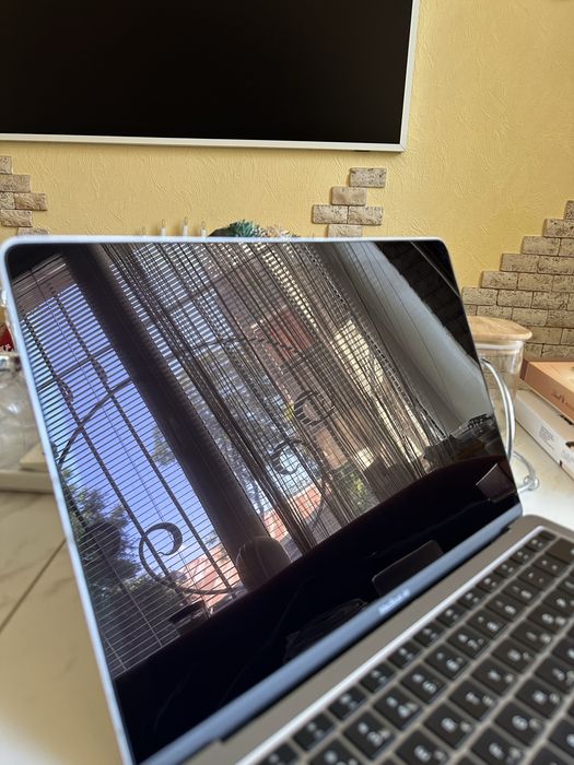 Macbook Air M1 2020 8/256гб макбук аир м1 а2337 не про не а2338