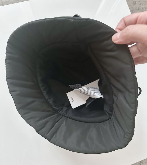 Шапка капелюх панама утеплена Mango