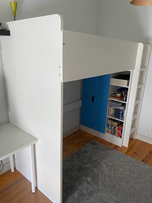Cama alta IKEA Smastad