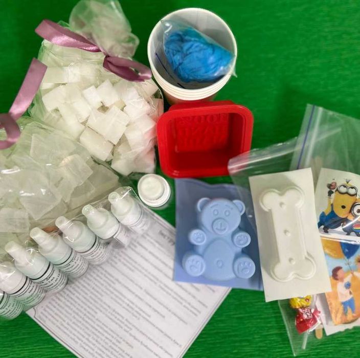 Набір для миловаріння - чарівна лабораторія мила