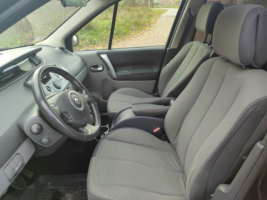 Renault Grand Scenic II 2.0 16V+LPG 7-os. hak