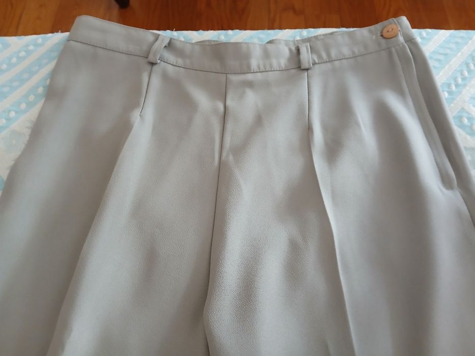 Vendo Fato Calça Senhora