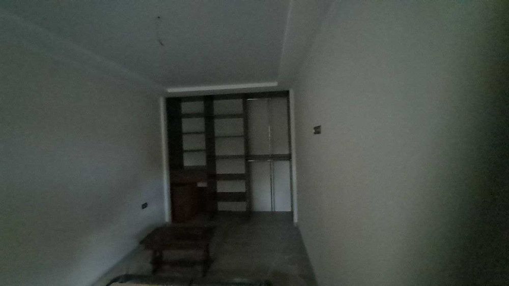 Продам 2 кім кв, Брацлавська!!!