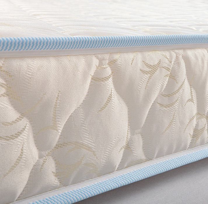 Матрас двуспальный 140×200.  160×200