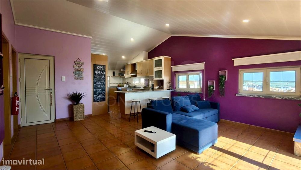 Ap. em Moradia T2, c/ Varanda, Vista Mar e Jacuzzi !