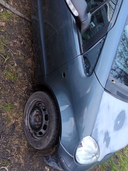 Mercedes A klasa A170. Dzwi błotniki lampy maskay