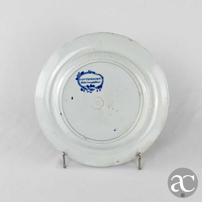 Par de pratos rasos em faiança inglesa Sttafordshire