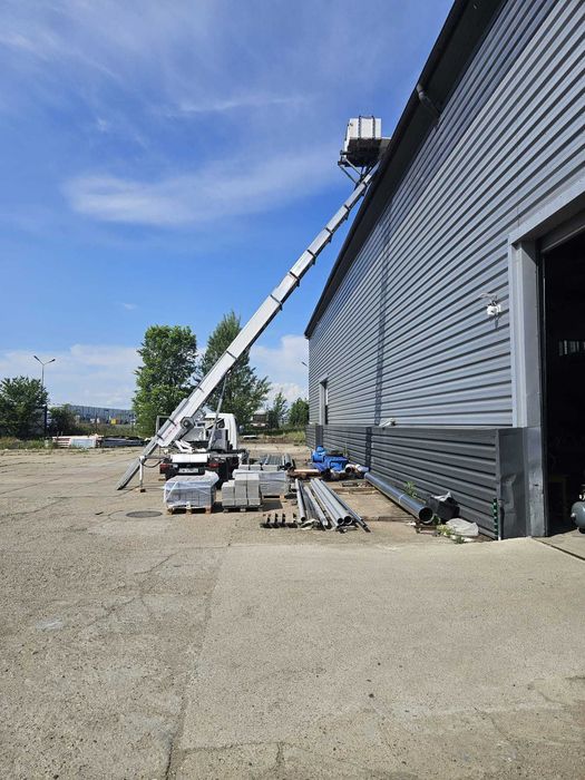 Winda dekarska na aucie 28m, drabina dekarska, transport materiałów