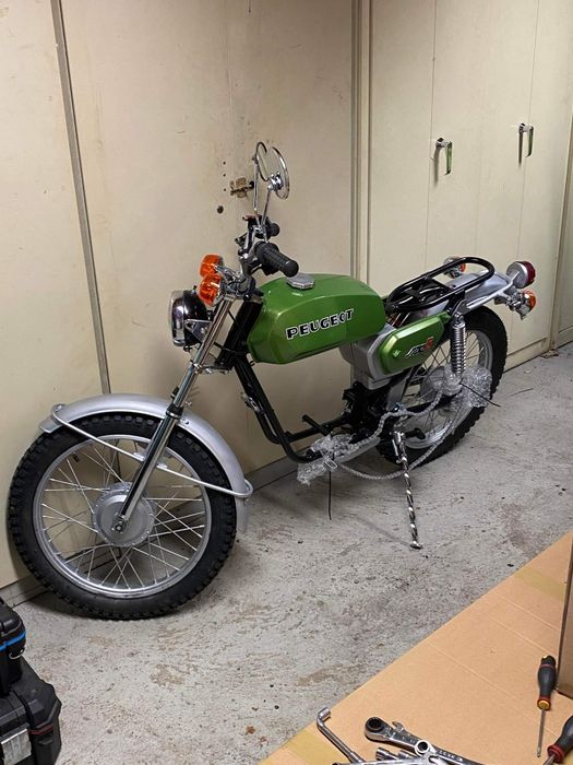 Motorizada Peugeot